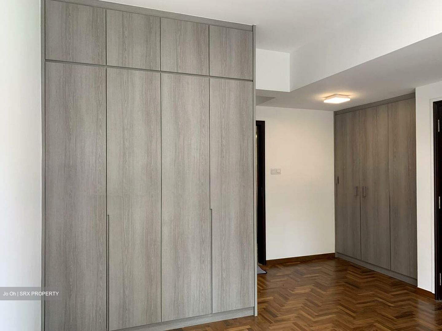 UE Square (D9), Apartment #496501181
